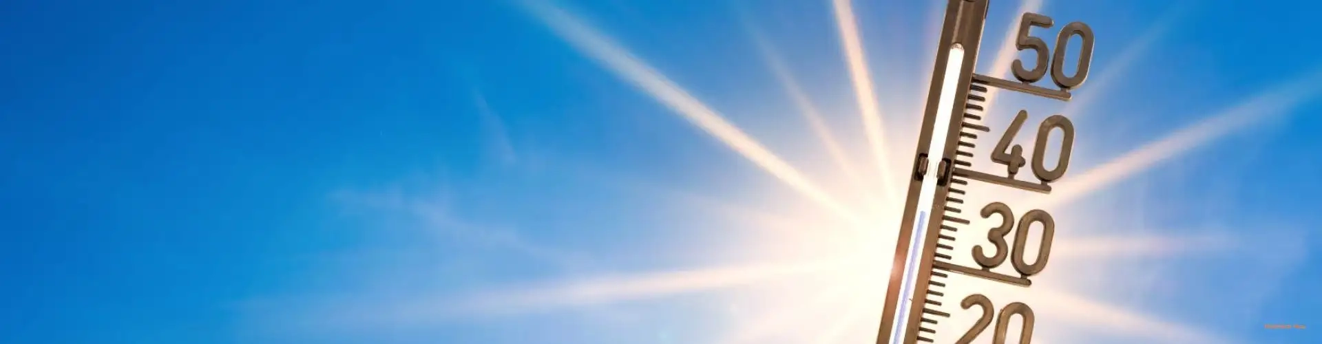 Canicule 2026 : Les bons gestes et les indispensables de votre pharmacie pour affronter la chaleur
