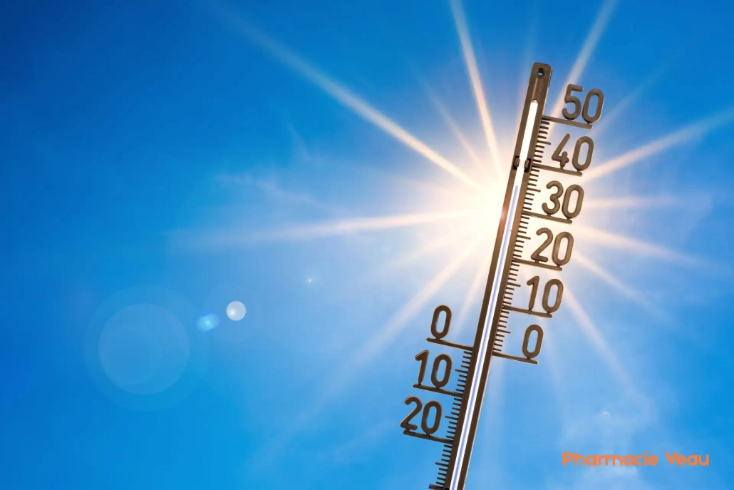Canicule 2026 : Les bons gestes et les indispensables de votre pharmacie pour affronter la chaleur