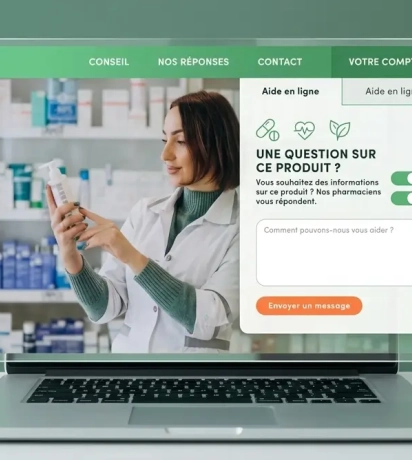 Equipe de la pharmaice VEAU devant l'officine